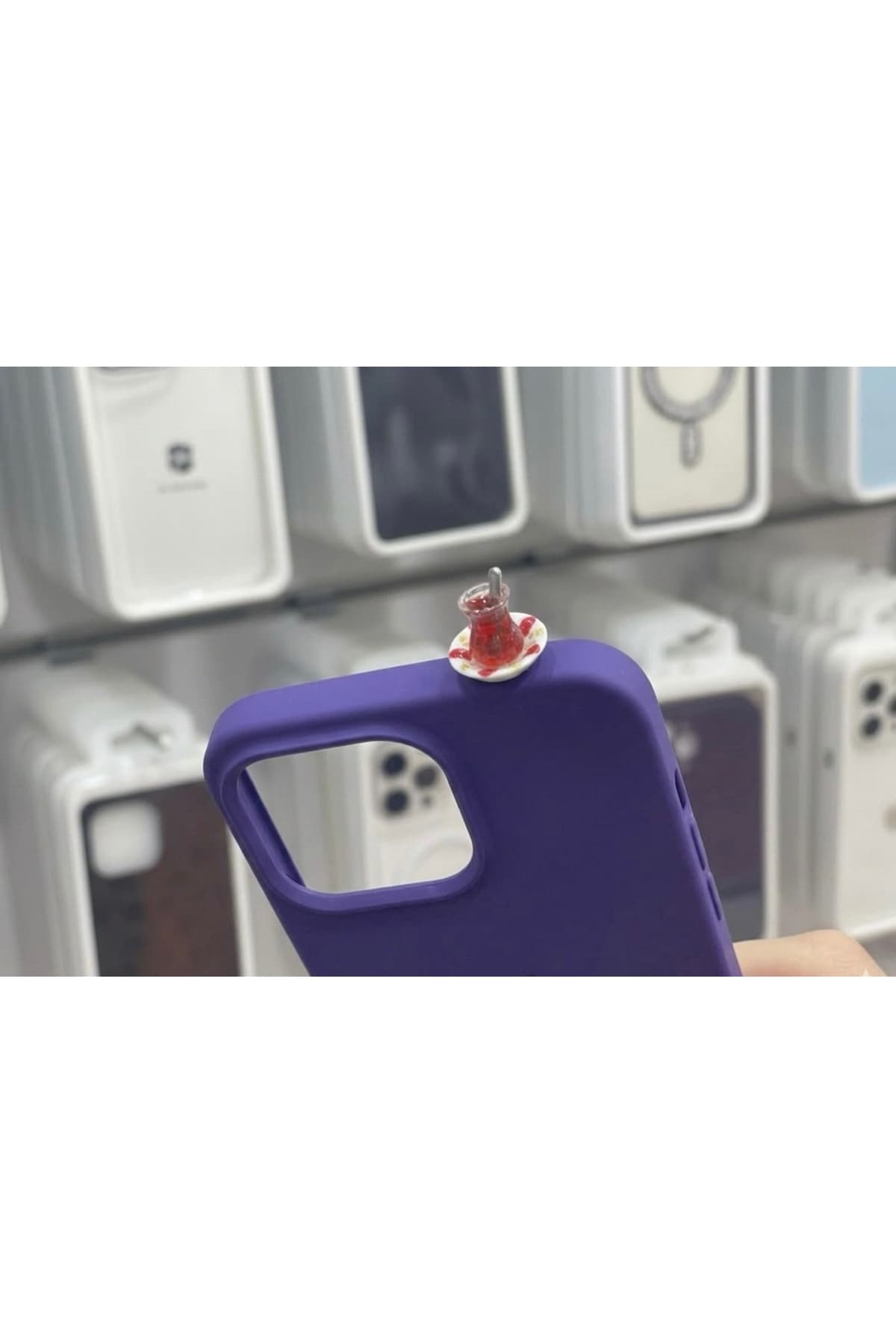 İphone 14 plus çay bardağı figürlü silikon kılıf
