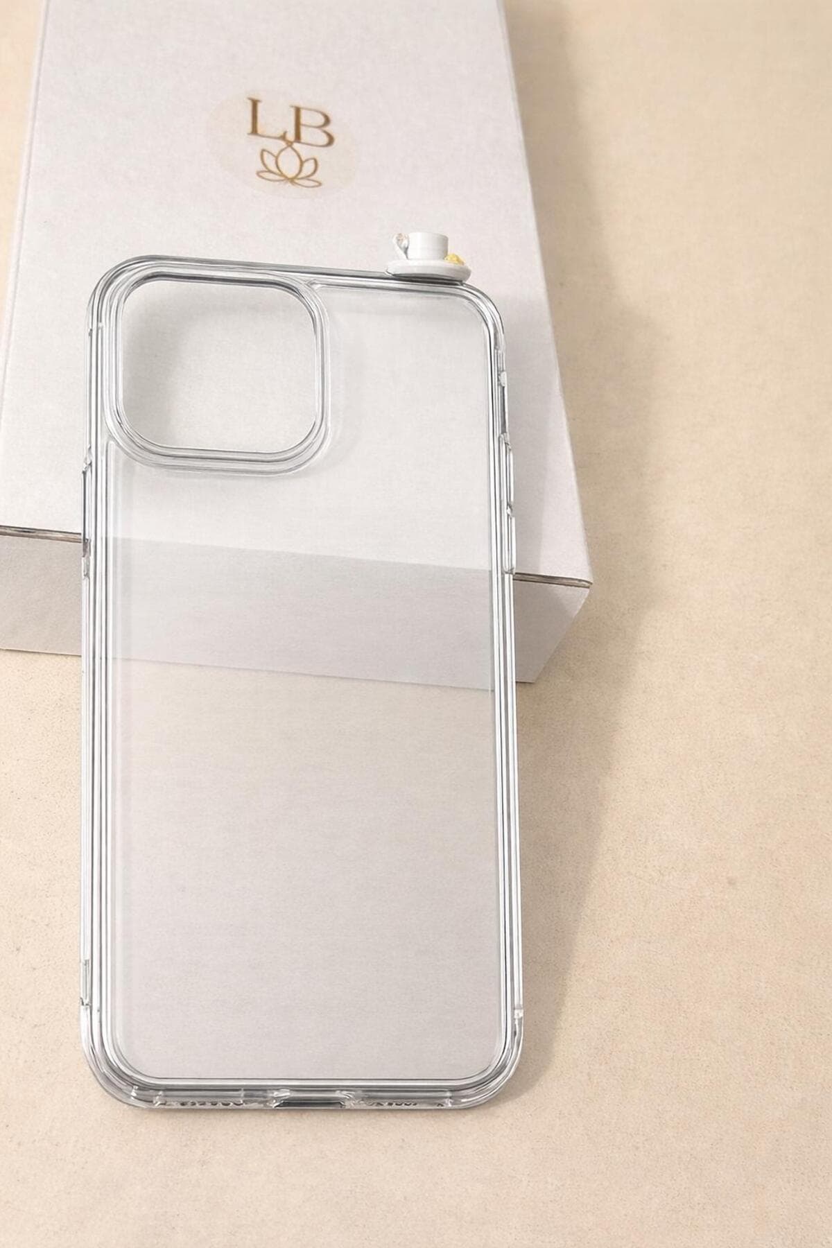 İphone 16 pro lokumlu kahve figürlü sert şeffaf sararmayan kılıf(farklı modeller için soru sorunuz)