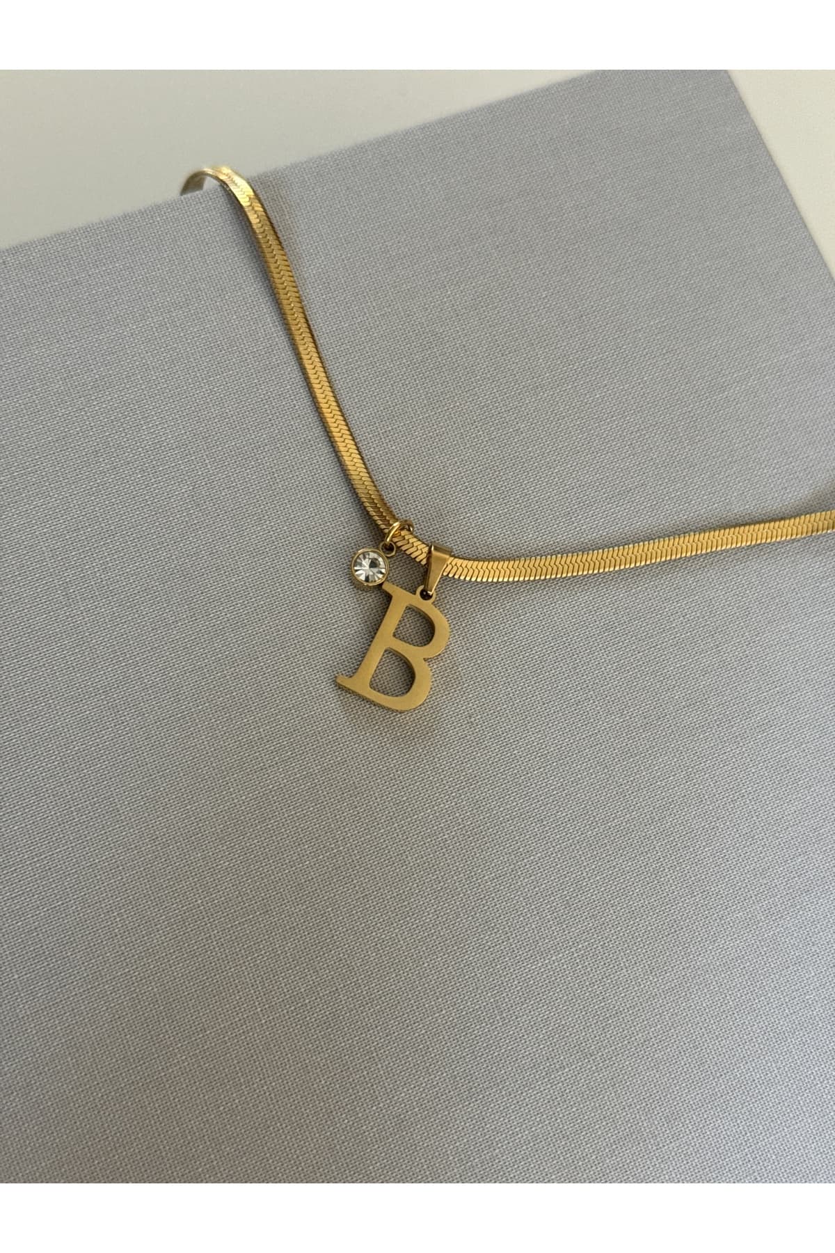 B harfli Paslanmaz Çelik Gold kolye(45cm)