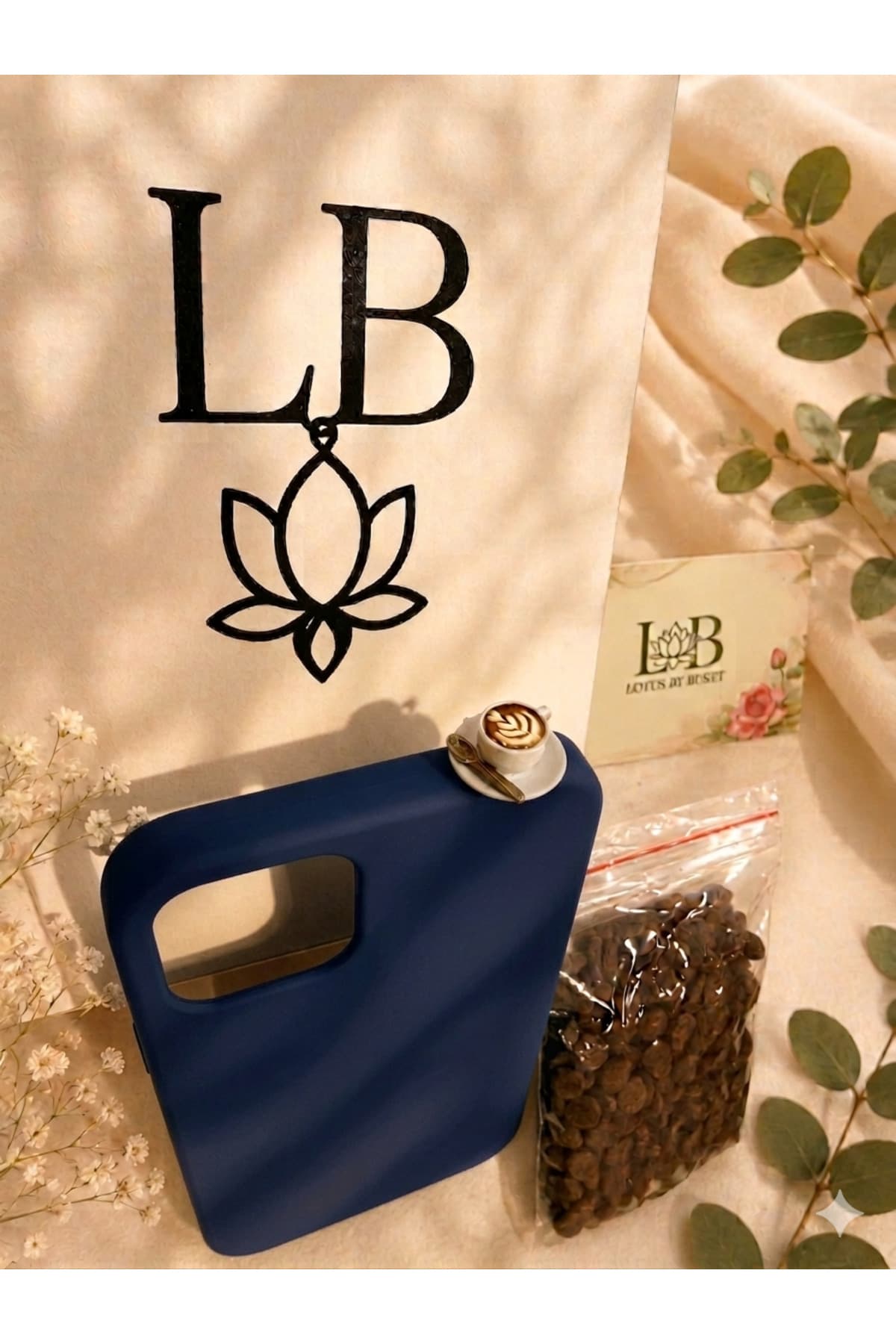İphone 12 latte figürlü silikon kılıf