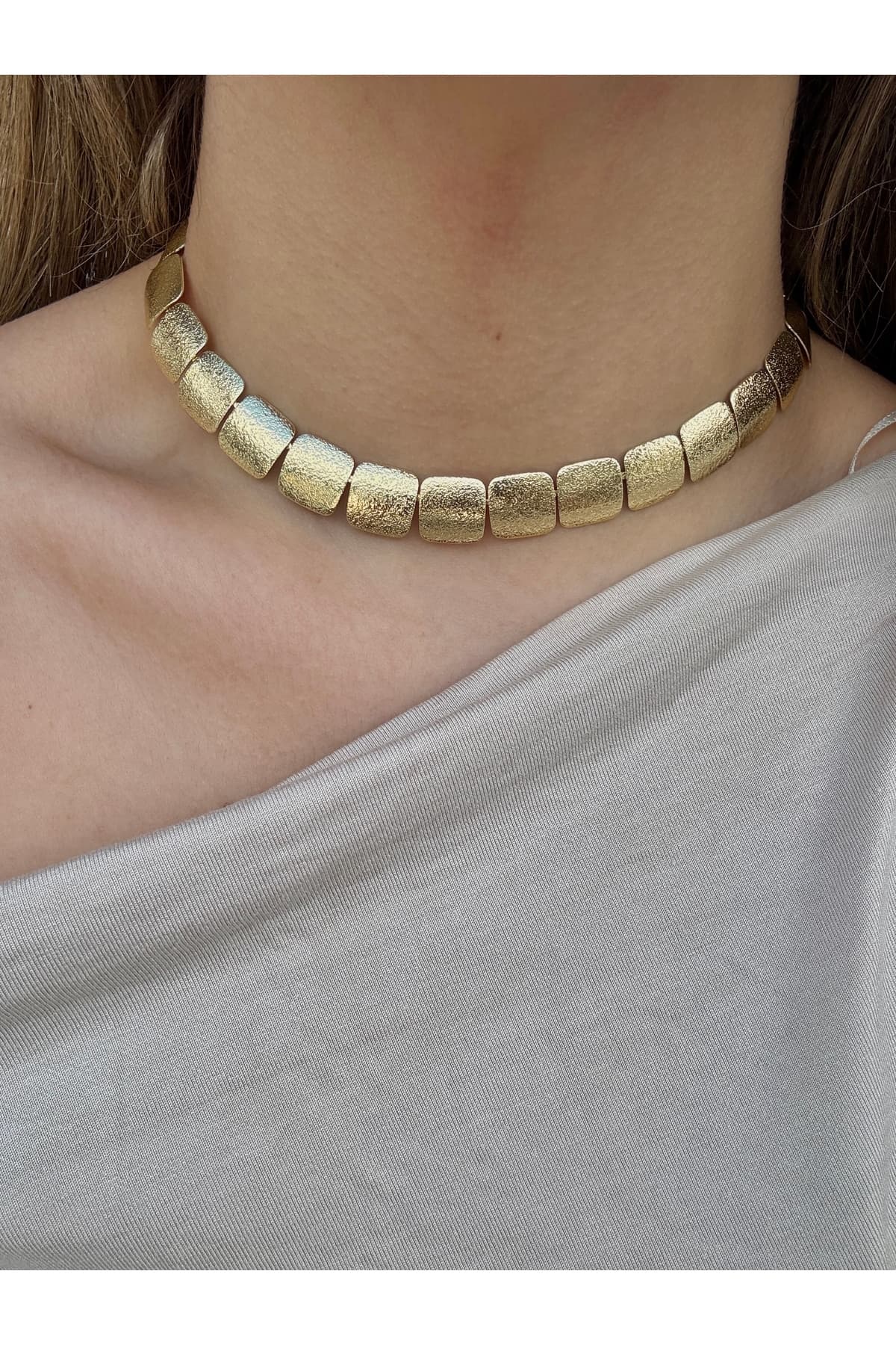 14 K kaplama köşeli boho tarz gold kolye(45 cm)