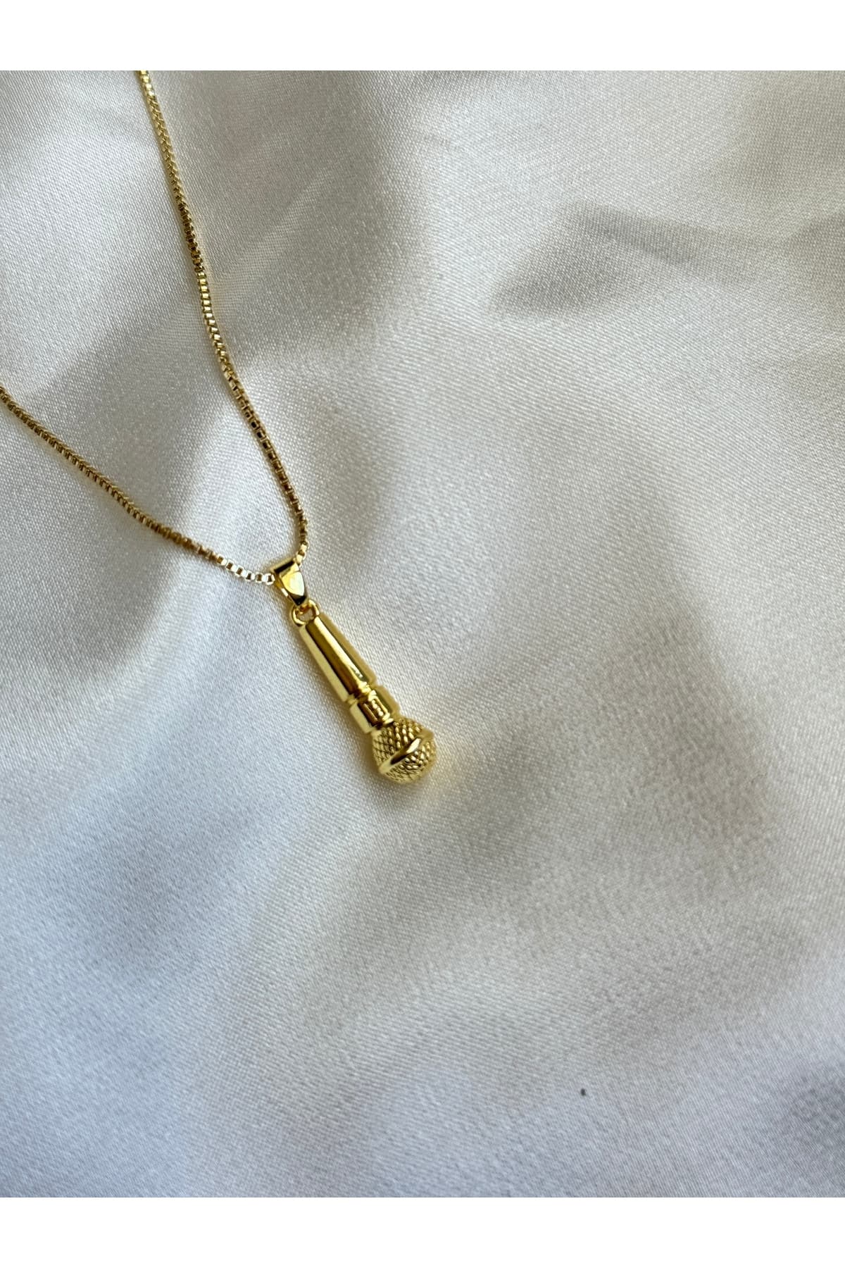 %100 Çelik gold mikrofon şarkı temalı kolye