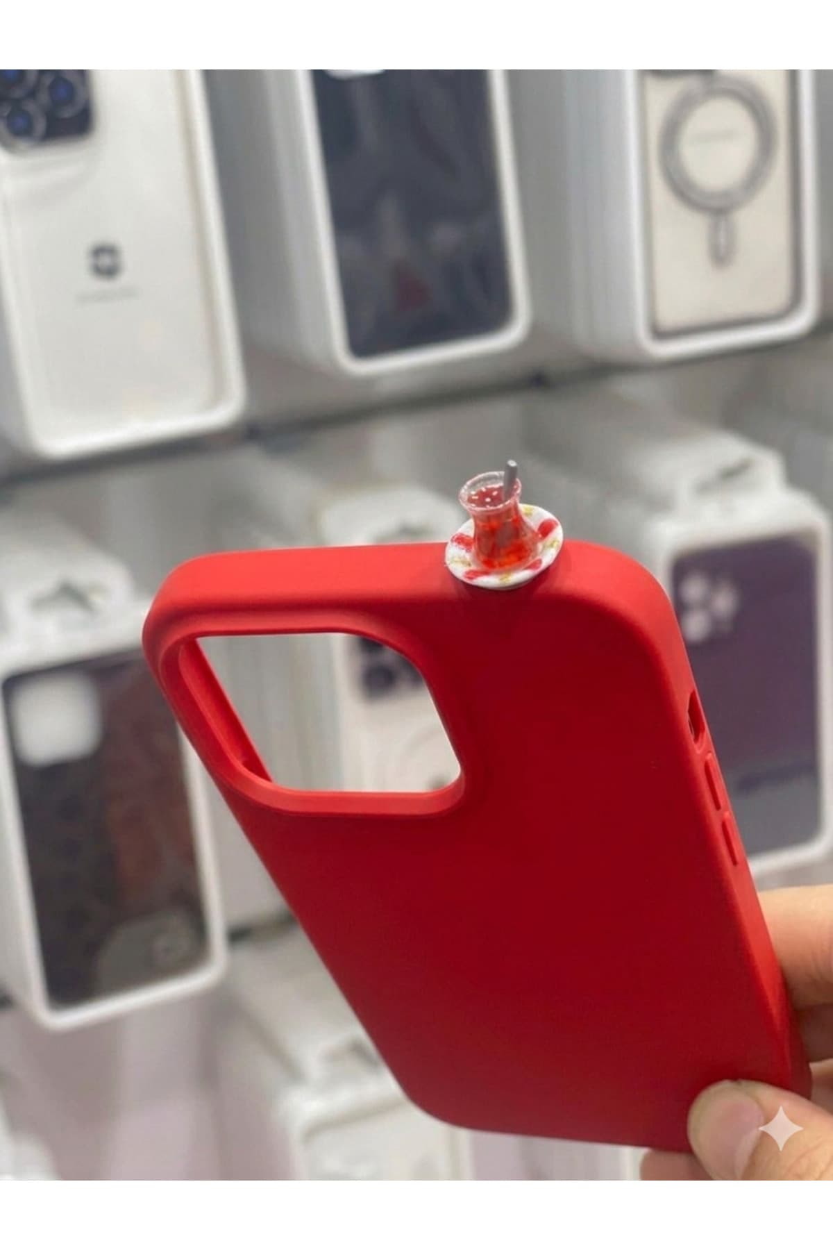 İphone 16pro çay bardağı figürlü silikon kılıf(farklı modeller için soru sorunuz)