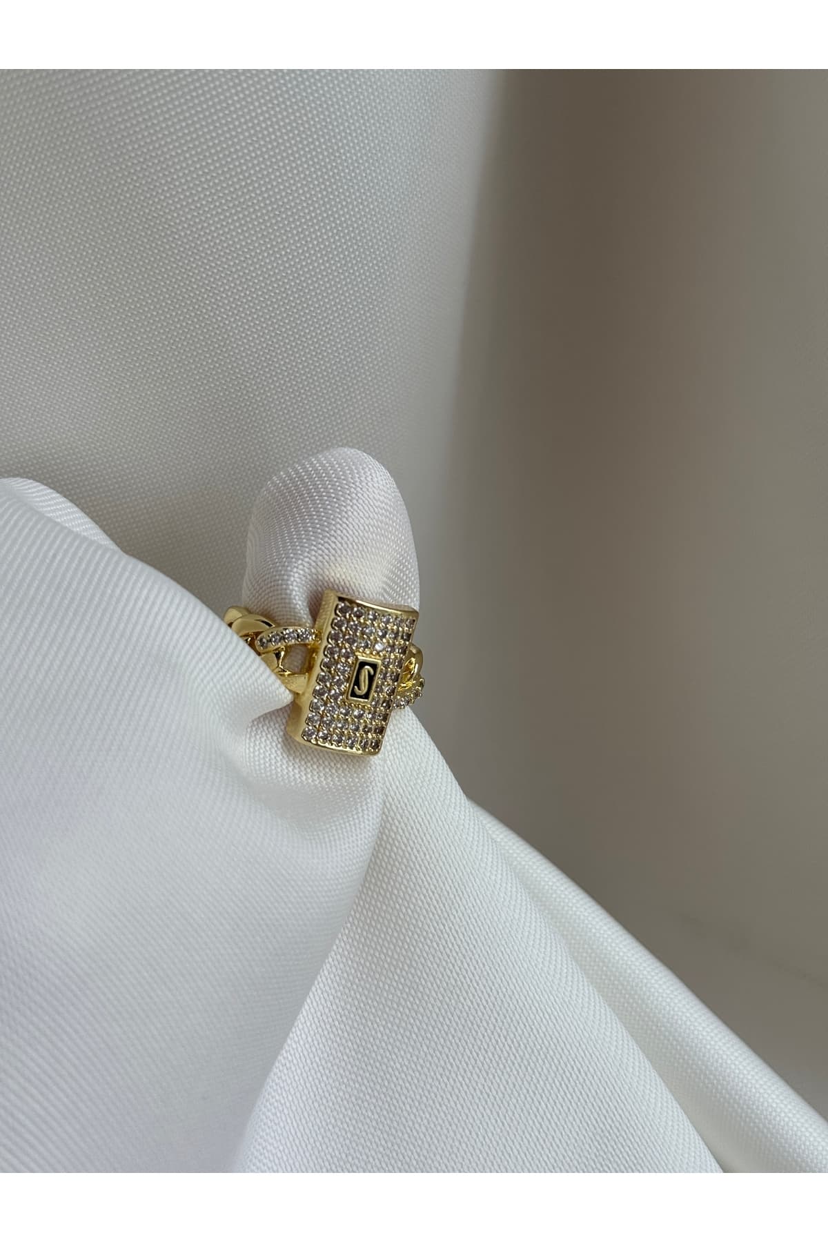 Paslanmaz çelik gold zirkon taşlı baget yüzük