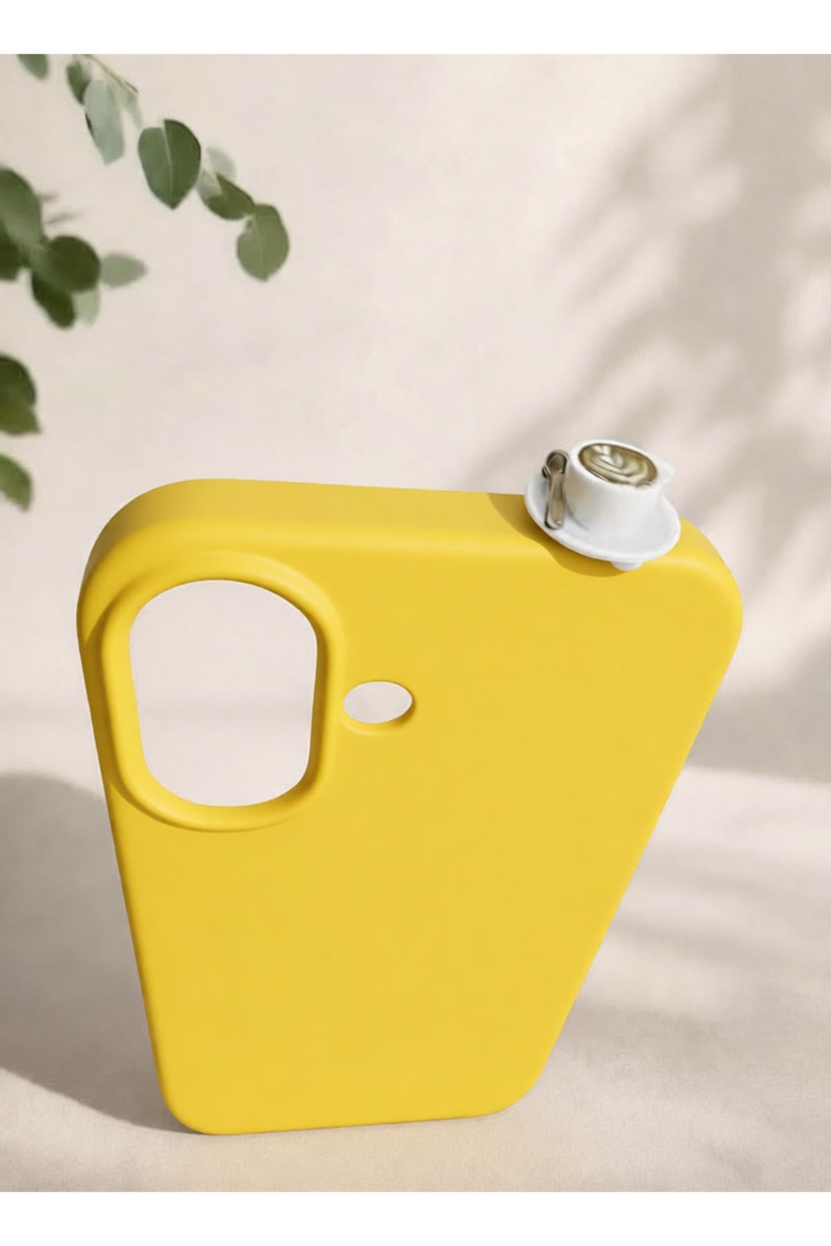 İphone 17 latte figürlü silikon kılıf