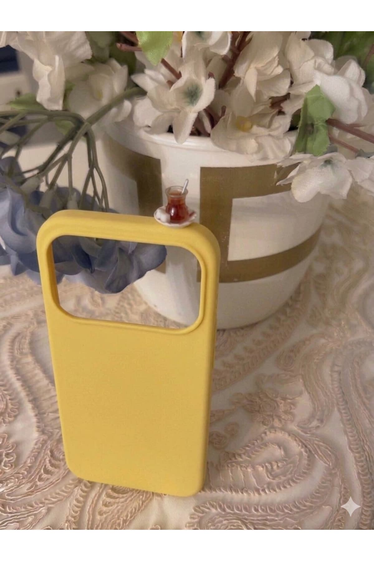 İphone 17promax şekerli çaylı silikon kılıf(farklı modeller için soru sorabilirsiniz)