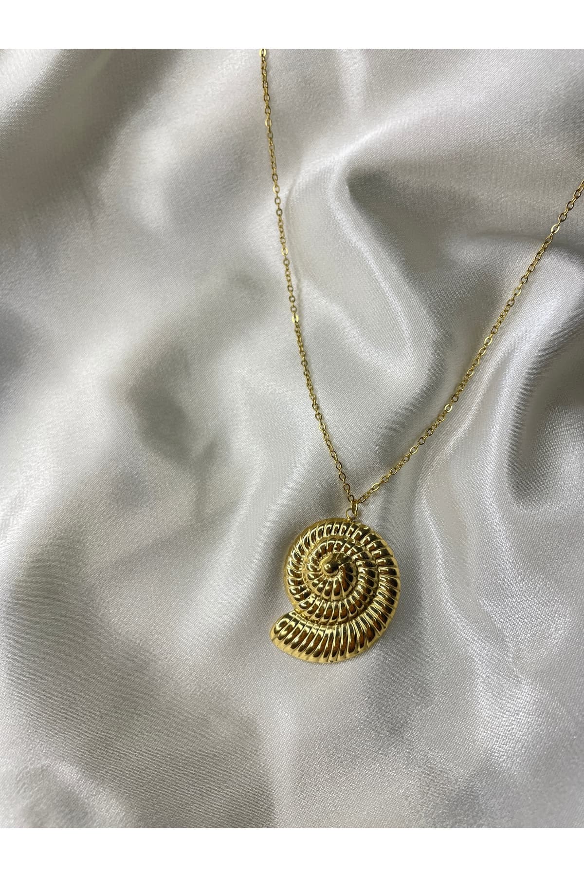 VIP Çelik gold deniz kabuğu özel tasarım kolye