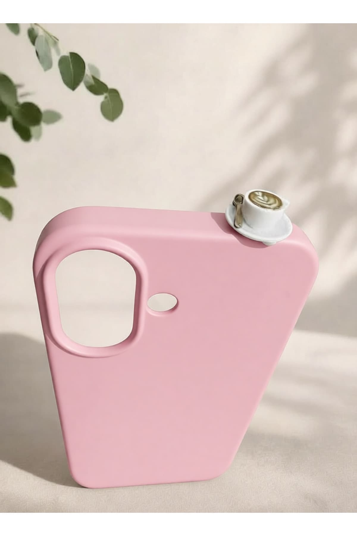 İphone 17 latte figürlü silikon kılıf