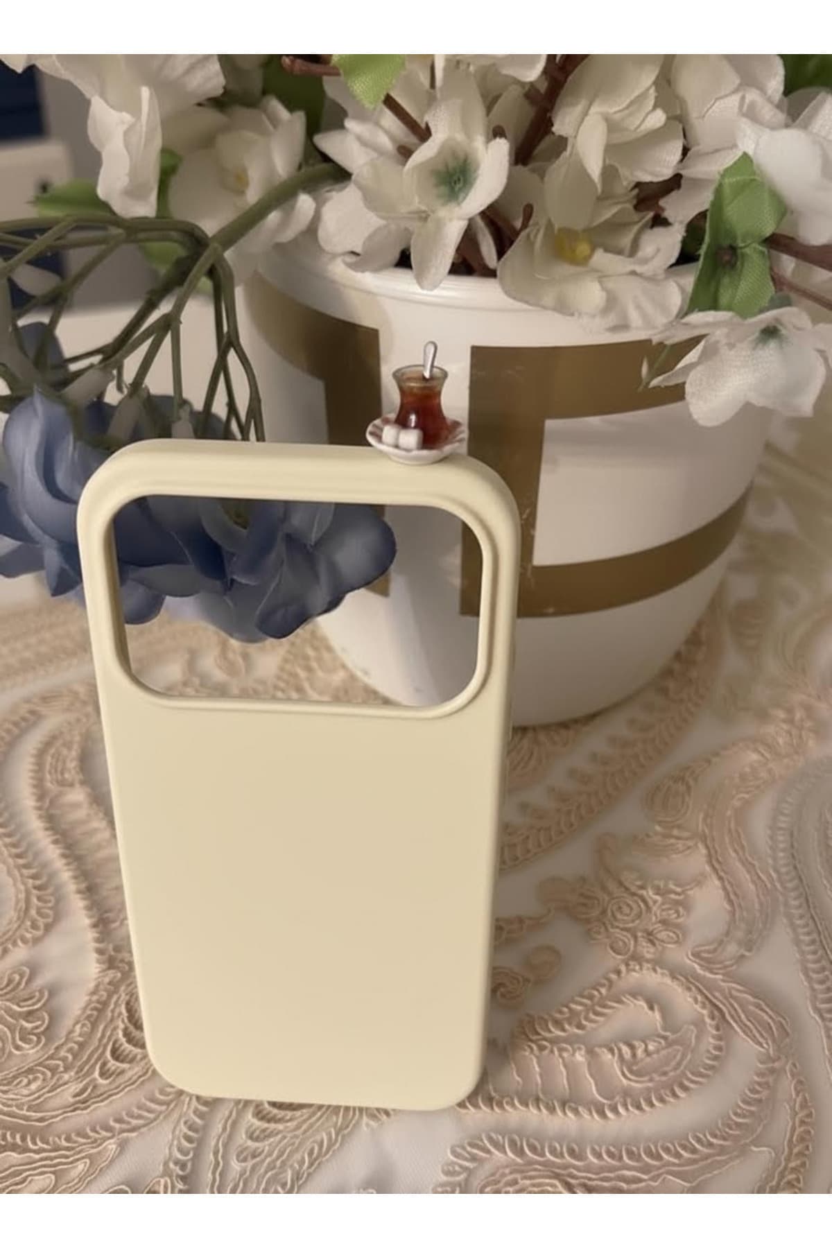 İphone 17promax şekerli çaylı silikon kılıf(farklı modeller için soru sorabilirsiniz)