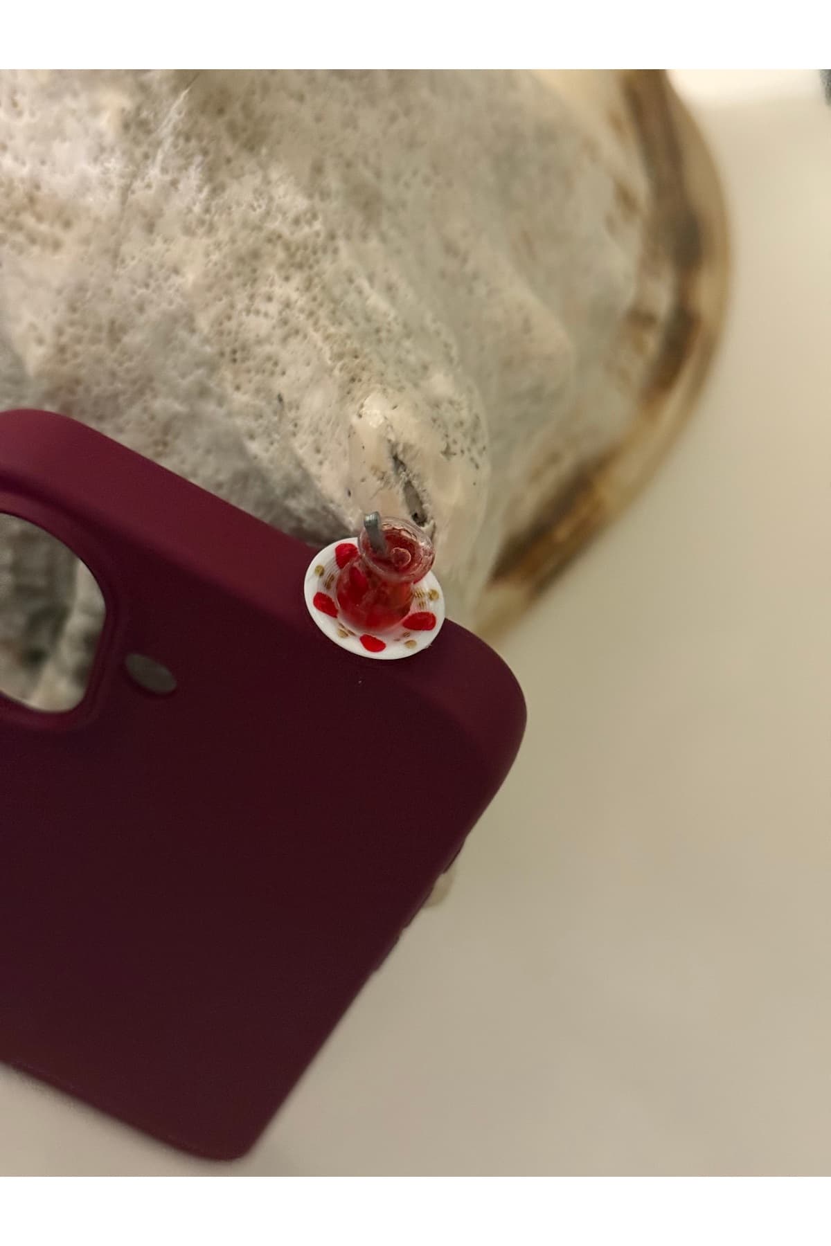 İphone 17 uyumlu çay bardağı figürlü silikon kılıf(diğer renk ve modeller için soro sorunuz)