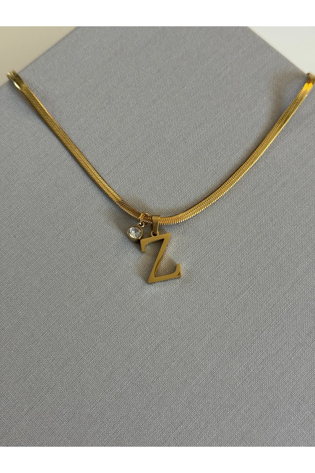 Z harfli paslanmaz çelik gold kolye