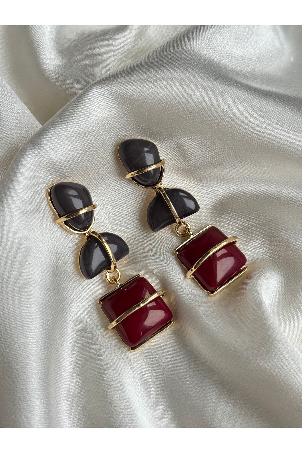 Bordo-Füme doğal taşlı sallantılı bohem küpe