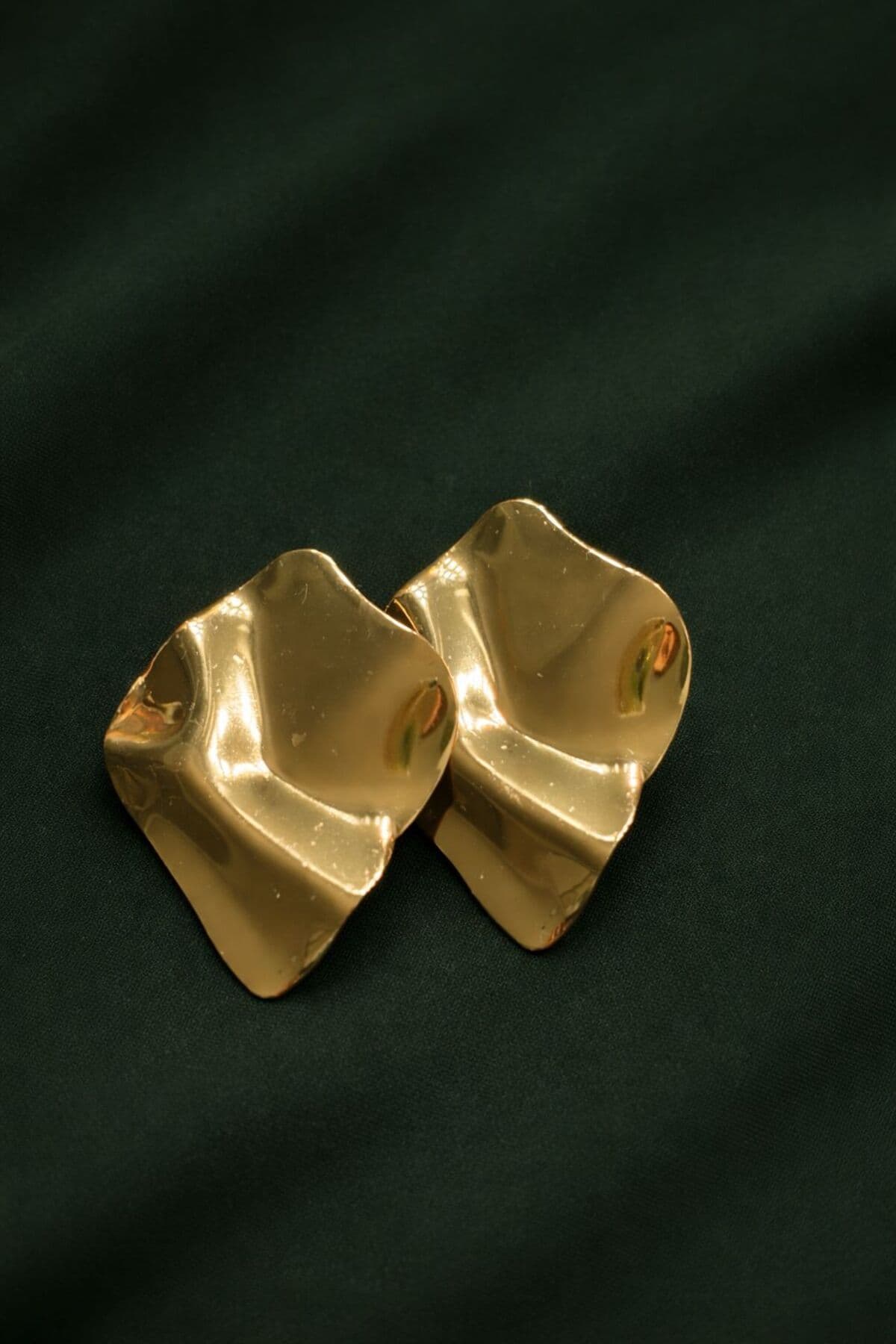 VİP özel tasarım gold kırışık model küpe
