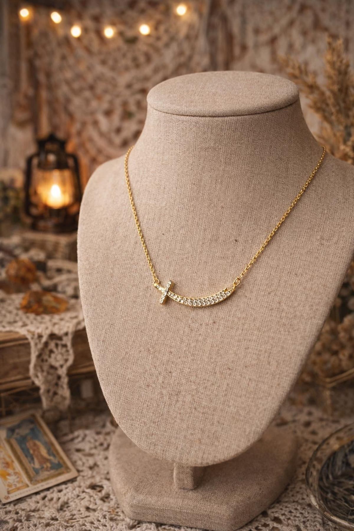VIP Çelik özel tasarım zirkon taşlı Gold kılıç model kolye