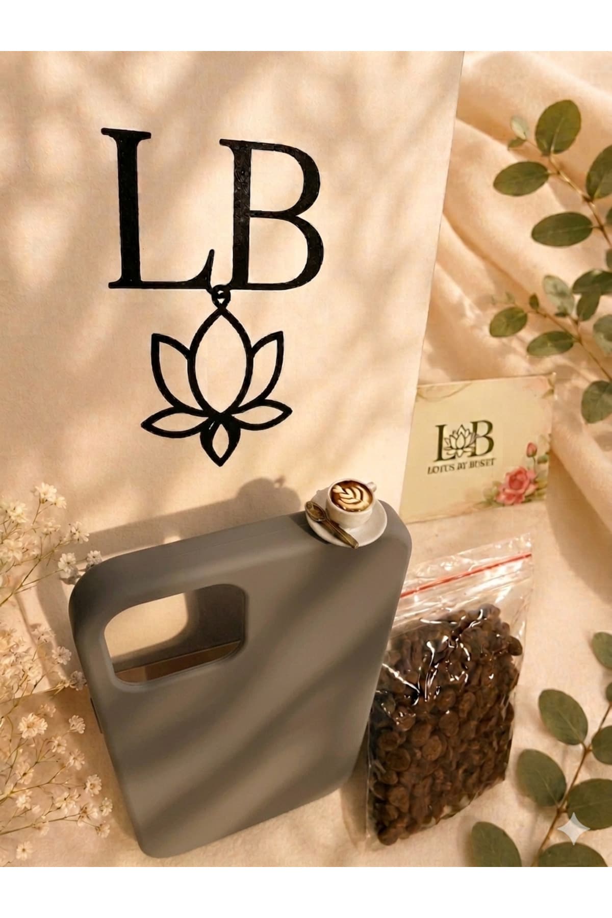 İphone 13pro latte figürlü silikon kılıf