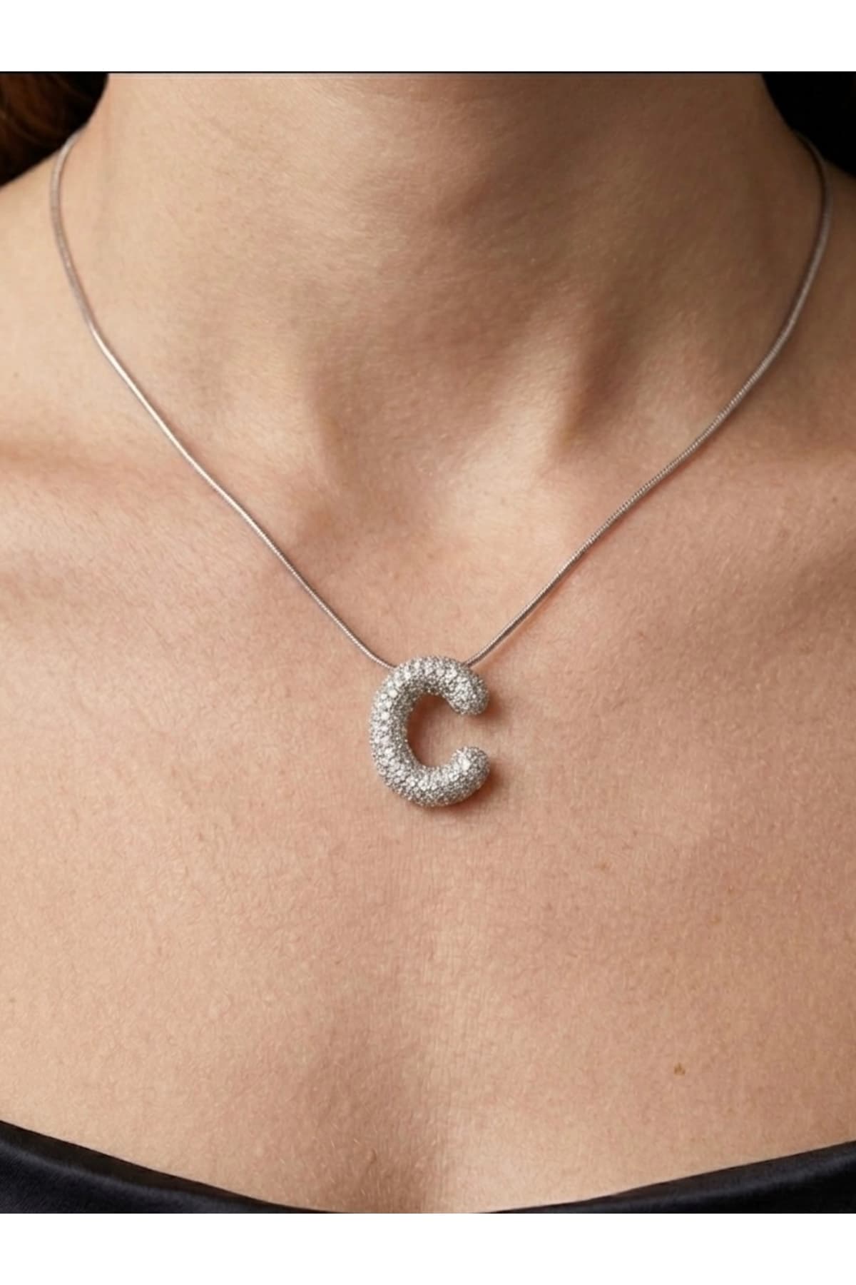 Zirkon taşlı Balon model C harf Silver Kolye