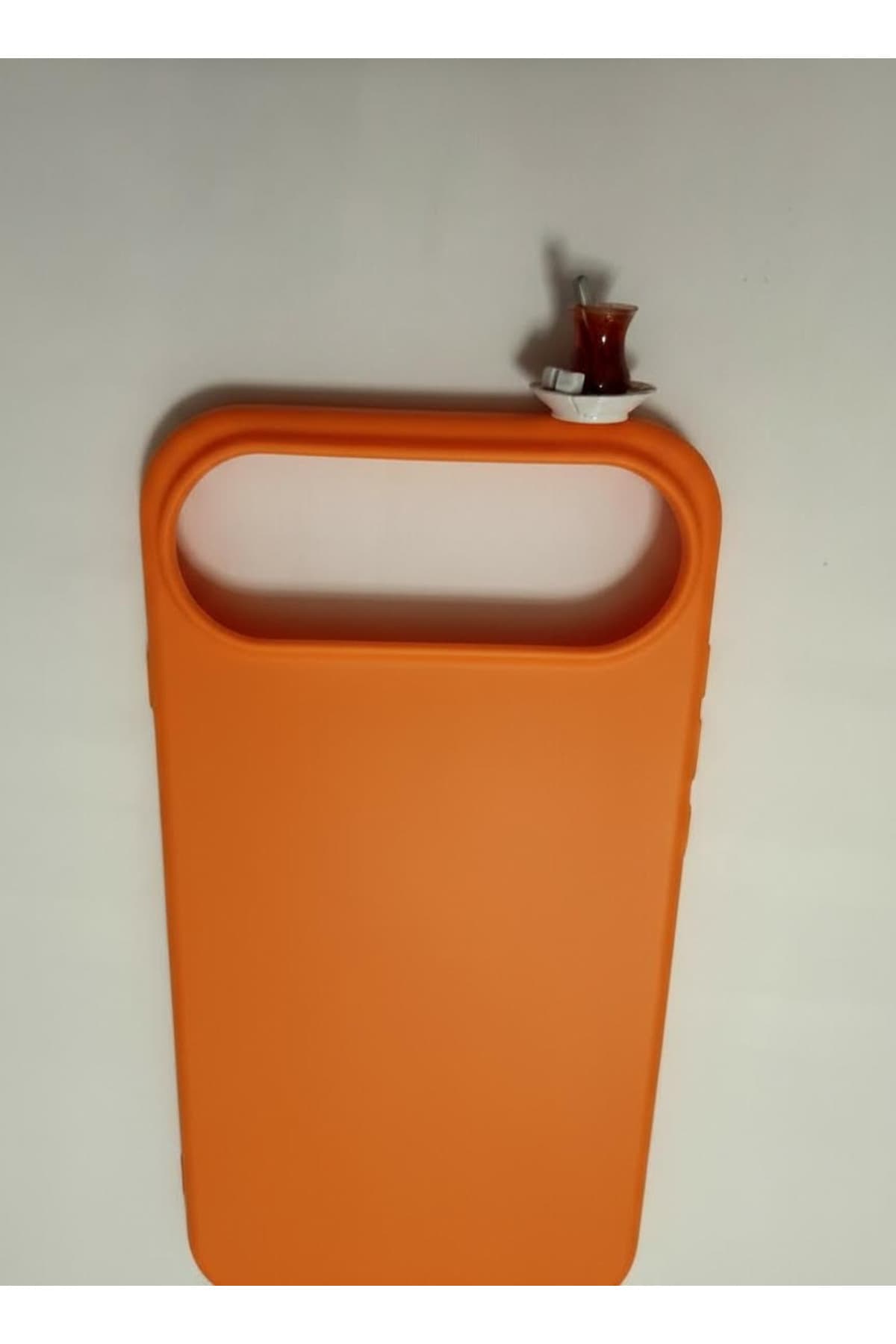 İphone 17 air şekerli çay bardağı figürlü silikon kılıf