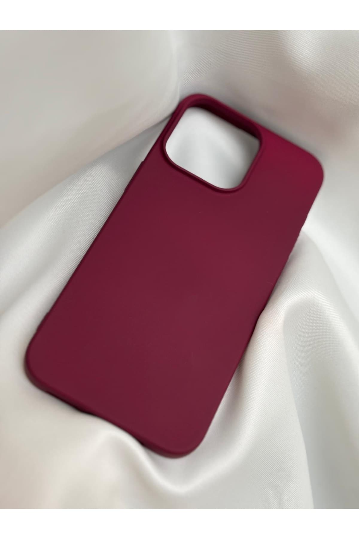 Iphone 16pro uyumlu vişne rengi silikon kılıf(diğer modeller için soru sordan ulaşabilirsiniz)